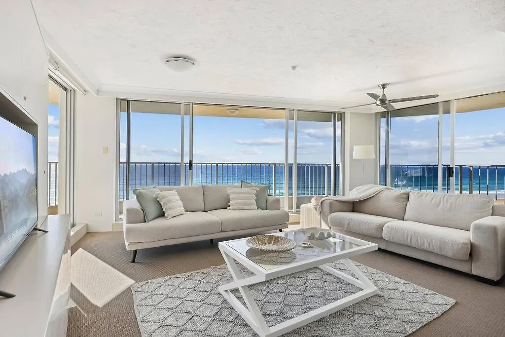 Absolute Beachfront Apartment Gold Coast
